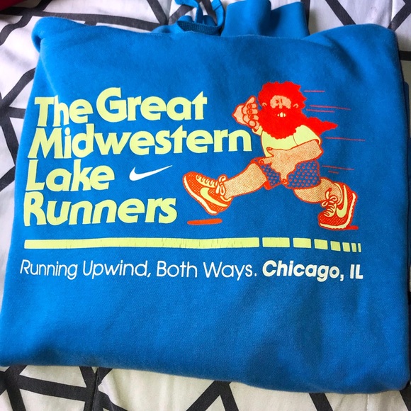 THE GREAT MIDWESTERN LAKE RUNNER hoodie